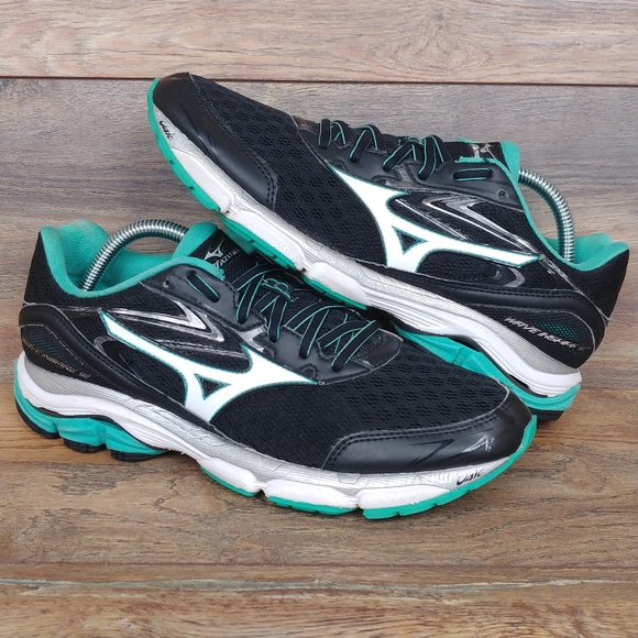 Mizuno Wave Inspire 12 - Picture 1 of 13